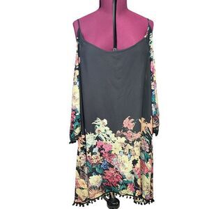 Rosegal Cold Shoulder Floral Tunic (Size 5XL)